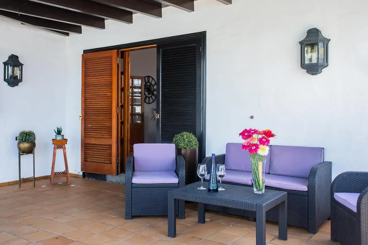 Villa Casa Seara Piscina, Wifi y 400 metro de la playa, Arrecife  España
